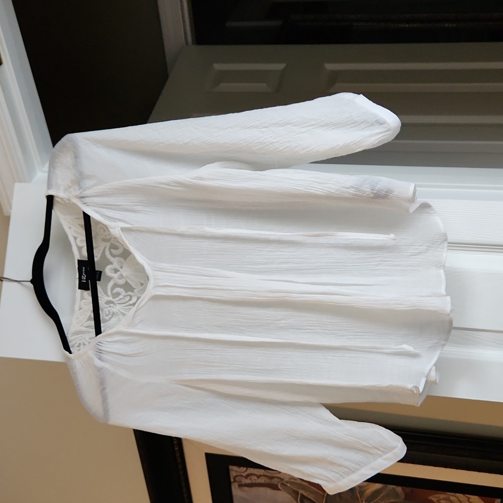 Izbyer. Boho top